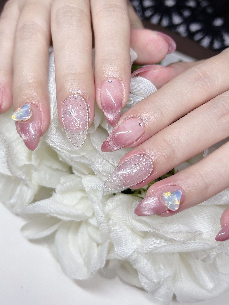 ハンド/フレンチ/ビジュー/マグネット/キラキラ - あめちゃんのネイル
