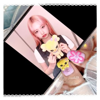 . 🎀IVE/レイネイル🎀
.
⬅全体のネイルは次の投稿でup✨
.
ご指名ありがとうございます♡
#jnails19_design
.
.
.

♡ご予約/オーダーは
DM/LINEにて受付中♡

=====================================
【✾サロン予約】
➡@j.nails19
【✾ネイルチップオーダー】
➡@niconail.19
.
.
･*:｡✡*:ﾟ...東京/ 新宿/代々木
詳細はDMへ
.
.
.
.
.

 =======================================
=======================================
#ジェルネイル#ネイルチップ販売 #3Dネイル #痛ネイル#キャラネイル #キャラクターネイル#東京ネイルサロン#新宿ネイルサロン
#kpop #kpop好きな人と繋がりたい #IVE#IVEネイル#ive好きな人と繋がりたい #レイ#レイネイル#레이#가을#유진#원영#리즈#이서#個性派ネイル#カラフルネイル#派手ネイル#아이브#DIVE#diveさんと繋がりたい #miniveネイル #minive #オールシーズン #ライブ #女子会 #推し活 #ハンド #痛ネイル #3D #個性派 #カラフル #ネオンカラー #ビビッド #ジェルネイル #お客様 #j.nails19 #ネイルブック