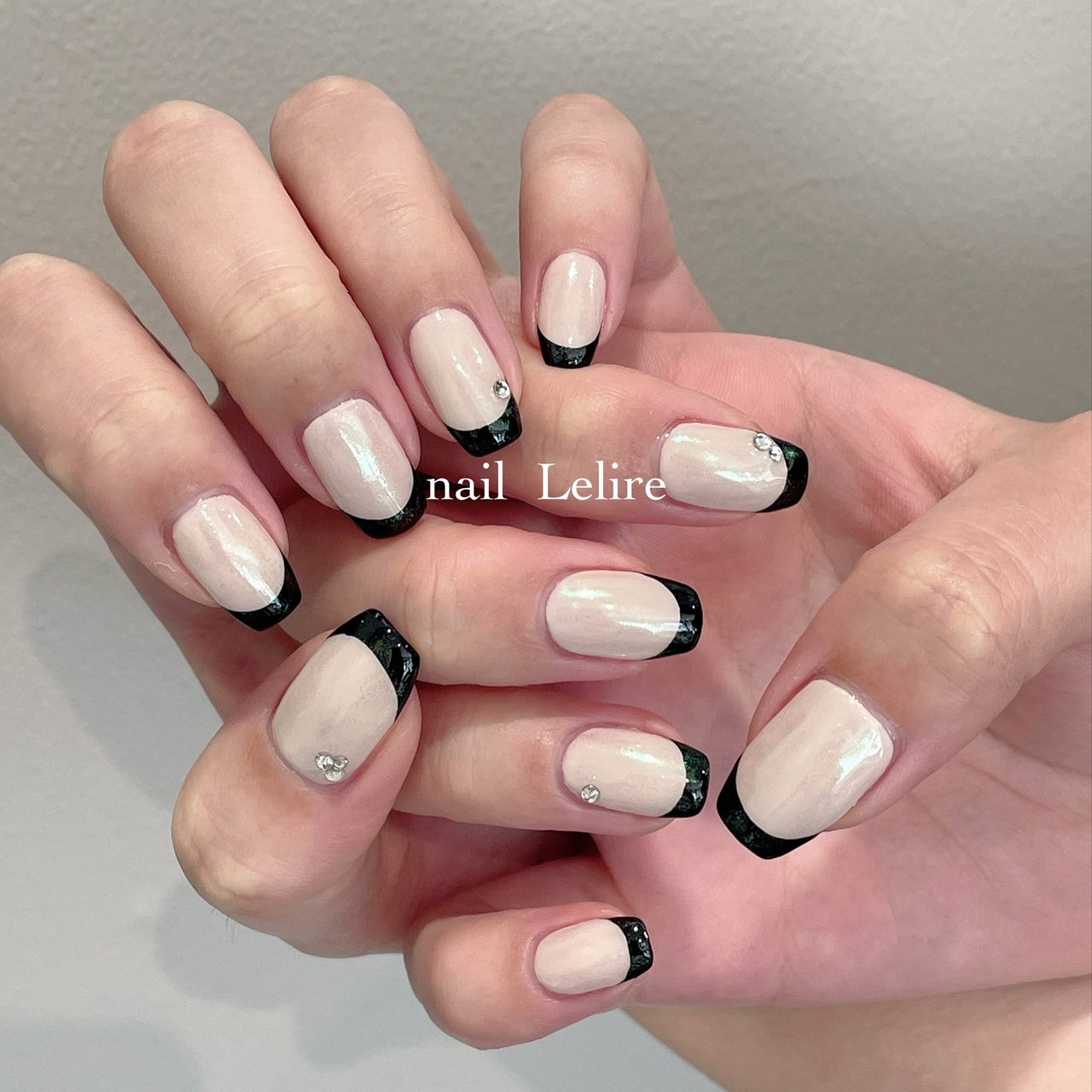 NAIL Le lireのネイルデザイン[No.8958478]｜ネイルブック