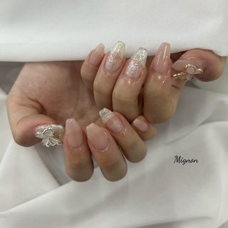 色違いの大きめの蝶々のパーツがアクセントになってとっても可愛いです♡ 
#ワンカラー #ラメ #ちょうちょ 

担当　nonno

。・°°・苫小牧ネイルサロン・°
°・。

♡beauty salon Mignon♡
苫小牧市本幸町1-3-18
（国道沿いです）
⚫︎0144-35-9393
˚✧₊営業時間⁺˳✧༚9:00〜18:00
（日、祝17:00まで）
最終受付　16:30
（日、祝15:30まで）
公式LINE mignon9393


#nailbook_fan
#mignon 
#beautysalonmignon
#とまこまい
#苫小牧
#苫小牧ネイル低価格
#ネイルサロン
#ねいる
#ミニョン #オールシーズン #ハンド #ラメ #ワンカラー #キラキラ #ホワイト #ピンク #シルバー #Mignon #ネイルブック