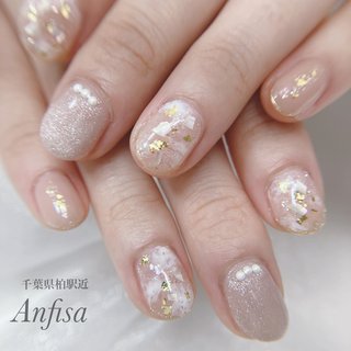 近未来のネイルデザイン｜ネイルブック