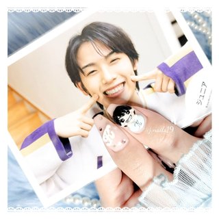 . 🎀ジャニーズJr/阿達慶ネイル🎀
.
⬅全体のネイルは次の投稿でup✨
.
いつもご指名ありがとうございます♡
#jnails19_design
.
.
.

♡ご予約/オーダーは
DM/LINEにて受付中♡

=====================================
【✾サロン予約】
➡@j.nails19
【✾ネイルチップオーダー】
➡@niconail.19
.
.
･*:｡✡*:ﾟ...東京/ 新宿/代々木
詳細はDMへ
.
.
.
.
.

 =======================================
=======================================
#ジェルネイル#ネイルチップ販売 #3Dネイル #痛ネイル#キャラネイル#手書きネイル#ネイルデザイン#gelnails #ネイルアート#キャラクターネイル#東京ネイルサロン#新宿ネイルサロン 
#わーーーージャニオタさんと繋がるお時間がまいりましたいっぱい繋がりましょ 
#ジュニア#ジュニア担と繋がりたい #ジュニアネイル#ジャニオタネイル#推しネイル#関東jr担と繋がりたい #阿達慶ネイル#阿達慶#リボンネイル#フレンチガーリーネイル#ワンホンネイル#ピンクネイル#ガーリーネイル#かわいいネイル #ワンホンネイル#ハートネイル#春ネイル #オールシーズン #ライブ #女子会 #推し活 #ハンド #ハート #痛ネイル #リボン #ワンホン #ピンク #パステル #ジェルネイル #お客様 #j.nails19 #ネイルブック