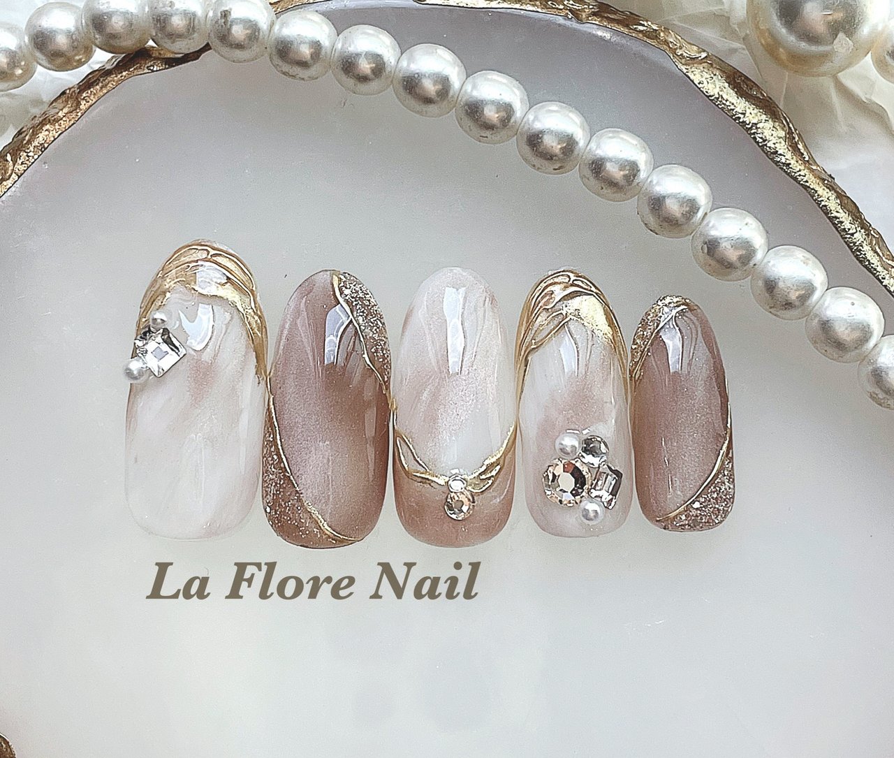 わんからー ボルドー💅 一本だけマグネットネイル🧲 #南青山 #表参道#外苑前