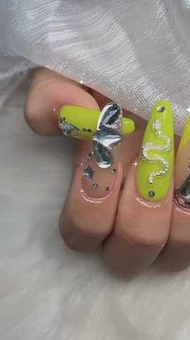 スカルチュラ ガイコチュ ソフビ ネオンカラー NAIL DE DANCE カラーパウダーVivid&Neon 2024年8月5日RELEASE