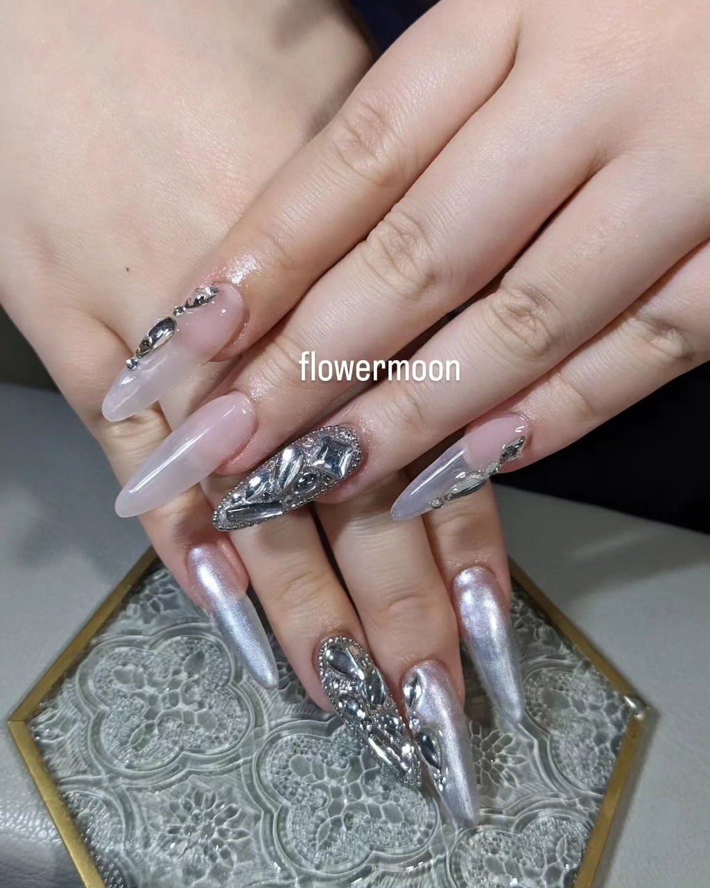 ネイルチップ ワンホン クリアストーン グラデーション オーロラ ホロ ネイルチップ ワンホン クリアストーン グラデーション オーロラ