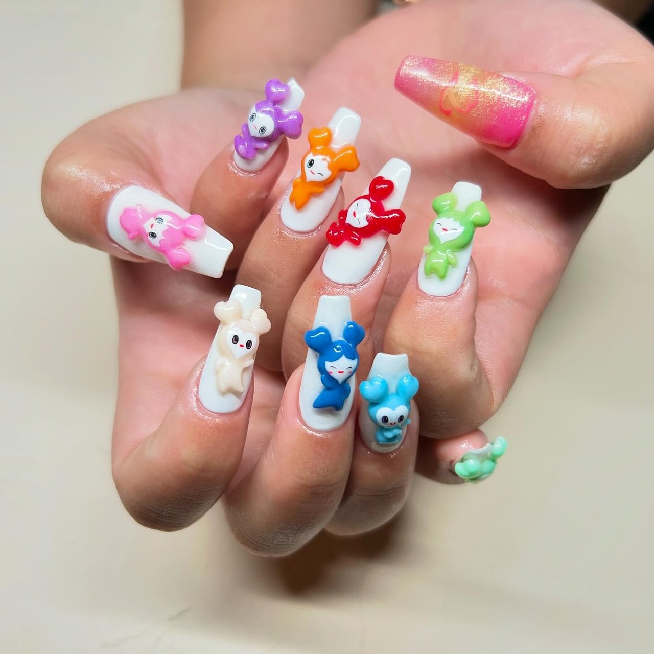 ライブ/推し活/ハンド/3D/ロング - NICHI nail salon & schoolのネイル