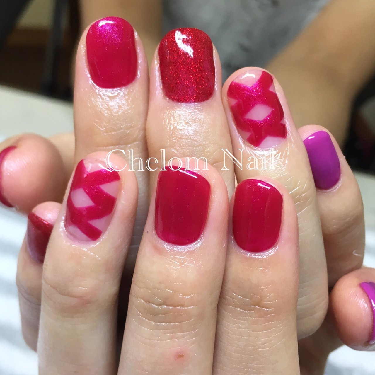 秋 冬 バレンタイン ハンド シンプル Chelomnail シェロムネイル のネイルデザイン No ネイルブック