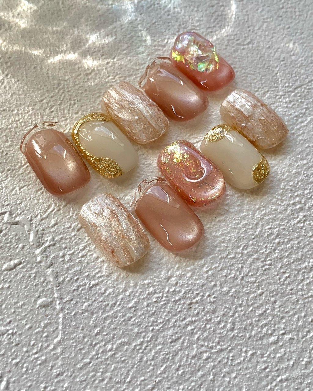 01］ネイルチップ マグネットネイル うねうね ブラック ぷっくり