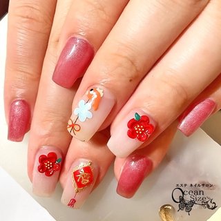 台湾🏯チャイニーズネイル❤ネイルブックよりご予約できます　 #オーダーネイル #お花ネイル #フラワーネイル #お客様ネイル #3Dネイル #ホワイトネイル #大人上品ネイル #大人コーデ #ちゅるんネイル #うる艶ネイル #チャイナネイル #お正月ネイル #幸運ネイル #運気アップネイル💅 
#ネイル #ネイルアート #nailart #gelnail #ジェルネイルデザイン #ネイルデザイン #nailstagram #naildesigns #naildesign #gelnails #大人可愛いネイル #お正月 #成人式 #旅行 #推し活 #ハンド #フラワー #痛ネイル #3D #個性派 #金魚 #ミディアム #スクエア #ホワイト #レッド #ボルドー #ジェルネイル #お客様 #ネイリスト　宮森貴子 #ネイルブック
