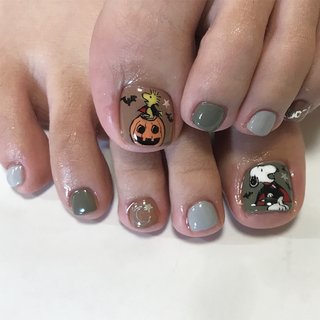 🎃🎃♡happy Halloween♡🎃🎃 #秋 #ハロウィン #オフィス #パーティー #フット #ワンカラー #アニマル柄 #痛ネイル #キャラクター #ミディアム #アースカラー #スモーキー #カラフル #ジェルネイル #Luccanail #ネイルブック
