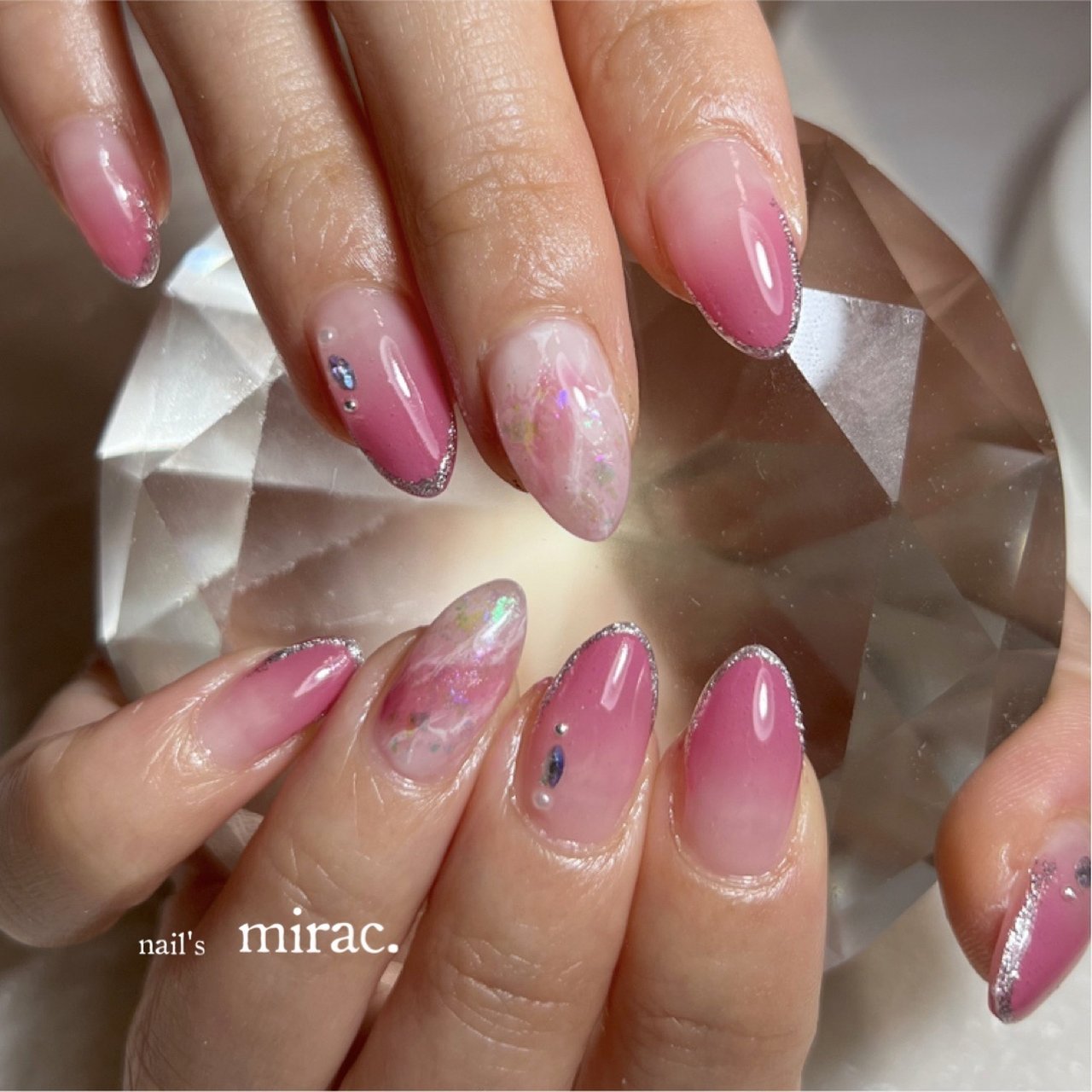 ハンド/ホワイト/ピンク/スモーキー/ジェルネイル - nail'smirac