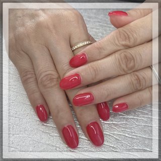 真っ赤ネイルのネイルデザイン｜ネイルブック 