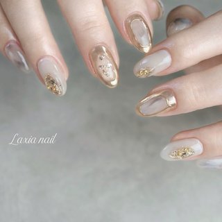 ミラーニュアンスのネイルデザイン｜ネイルブック 