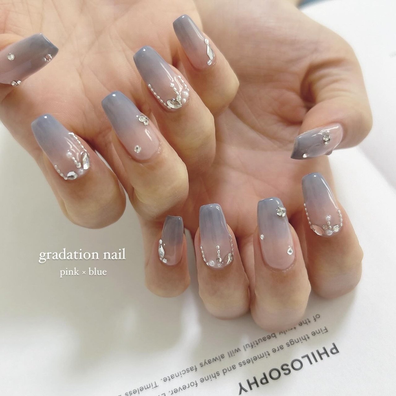 グラデーション/ビジュー/キラキラ/ワンホン/韓国 - Crm.nailのネイル 