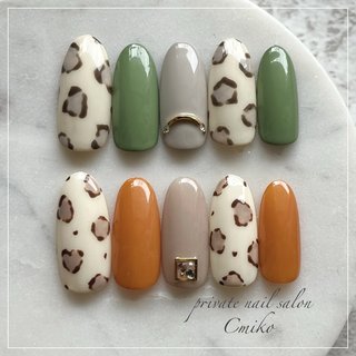 レオパード(ヒョウ柄)/#テラコッタカラーのネイルデザイン｜ネイルブック 