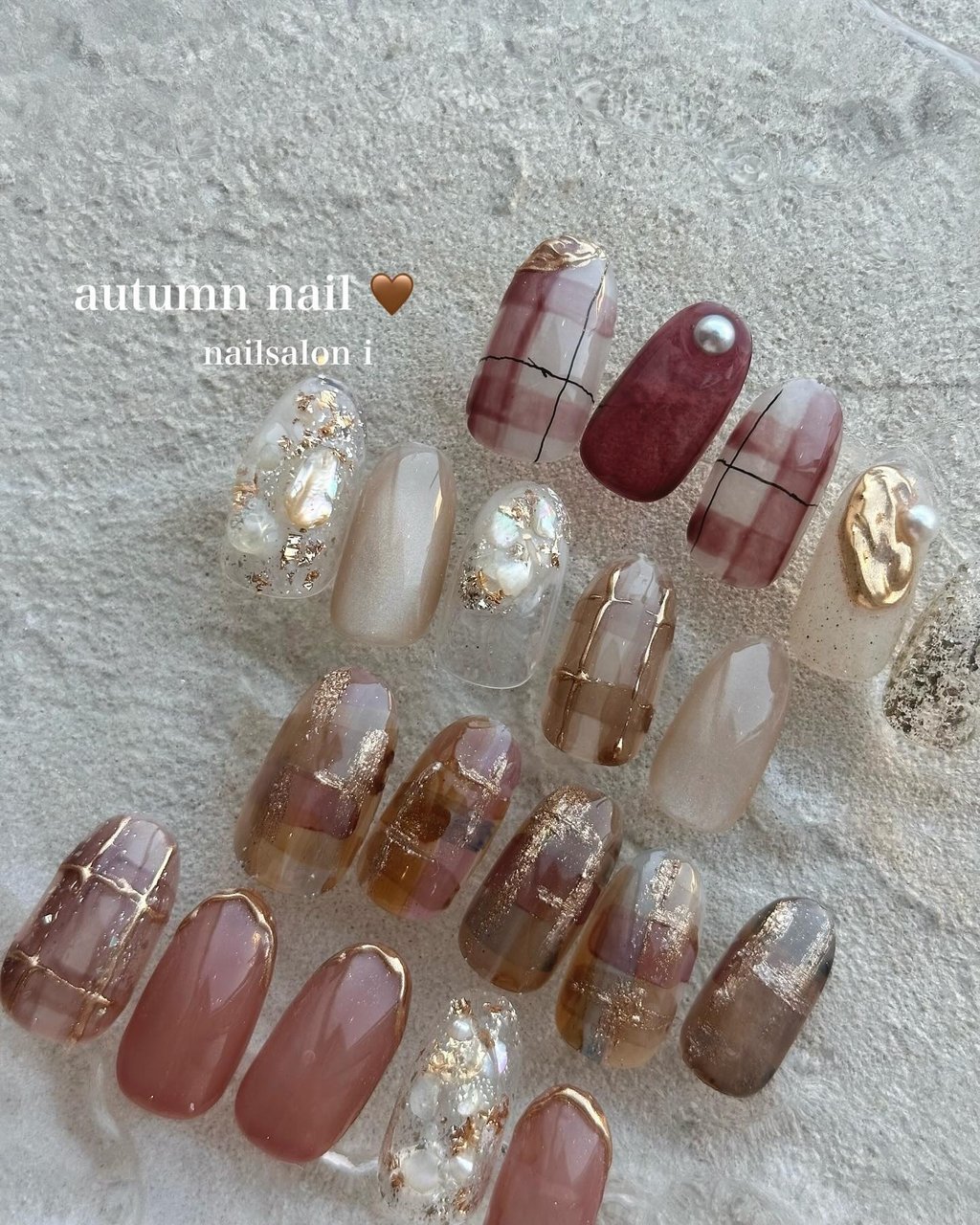 【匿名発送】ネイルチップ ニュアンス インク秋　チェック　推し　リボンno.78 匿名発送】ネイルチップ ニュアンス インク秋 チェック 推し リボンno