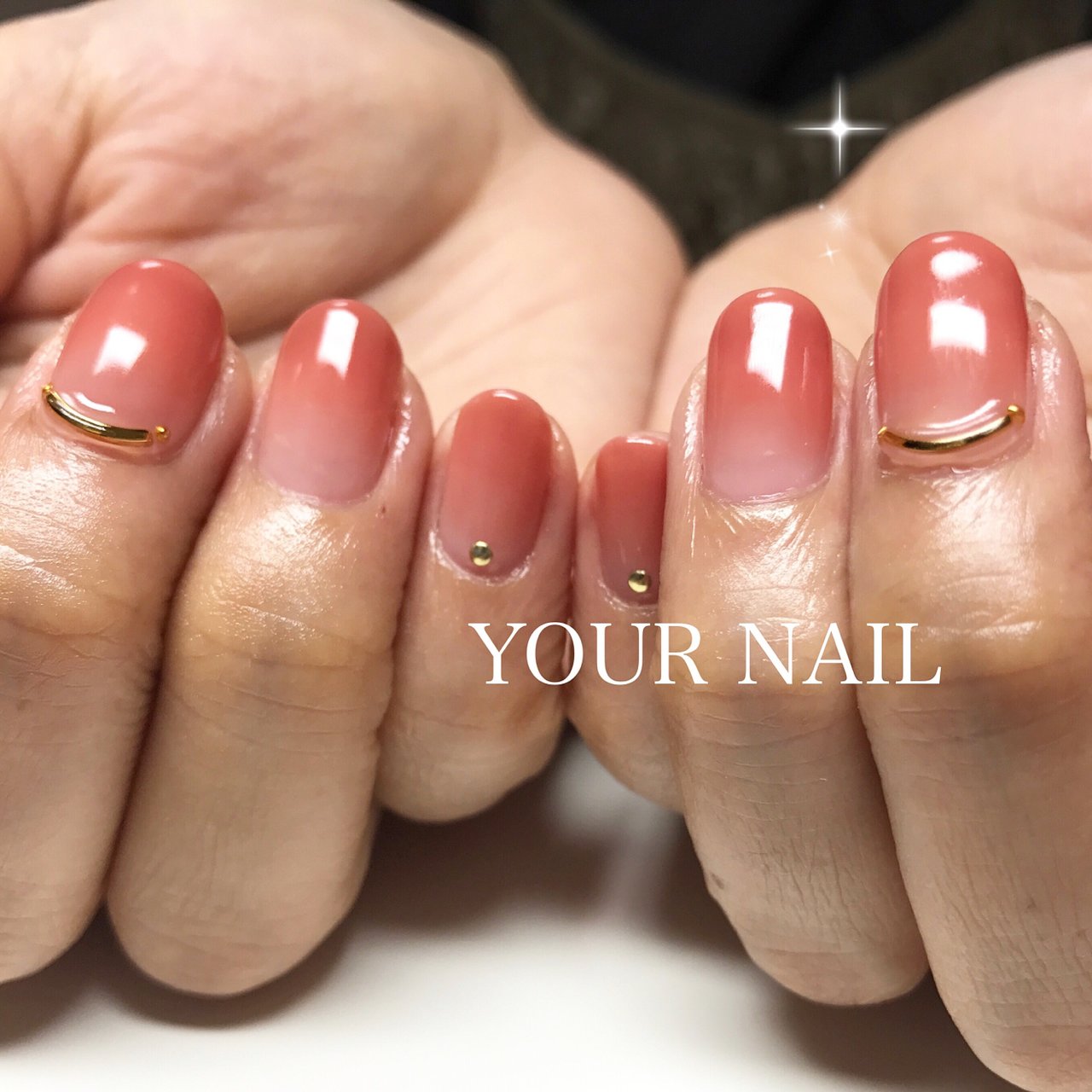 秋 ハンド グラデーション ショート オレンジ Your Nailのネイルデザイン No 2488918 ネイルブック