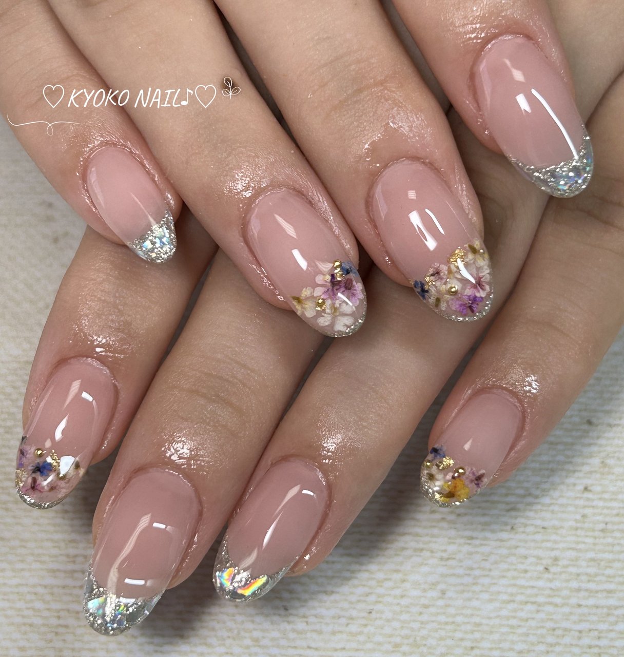 オールシーズン/ハンド/フレンチ/ラメ/押し花 - Kyoko nailの