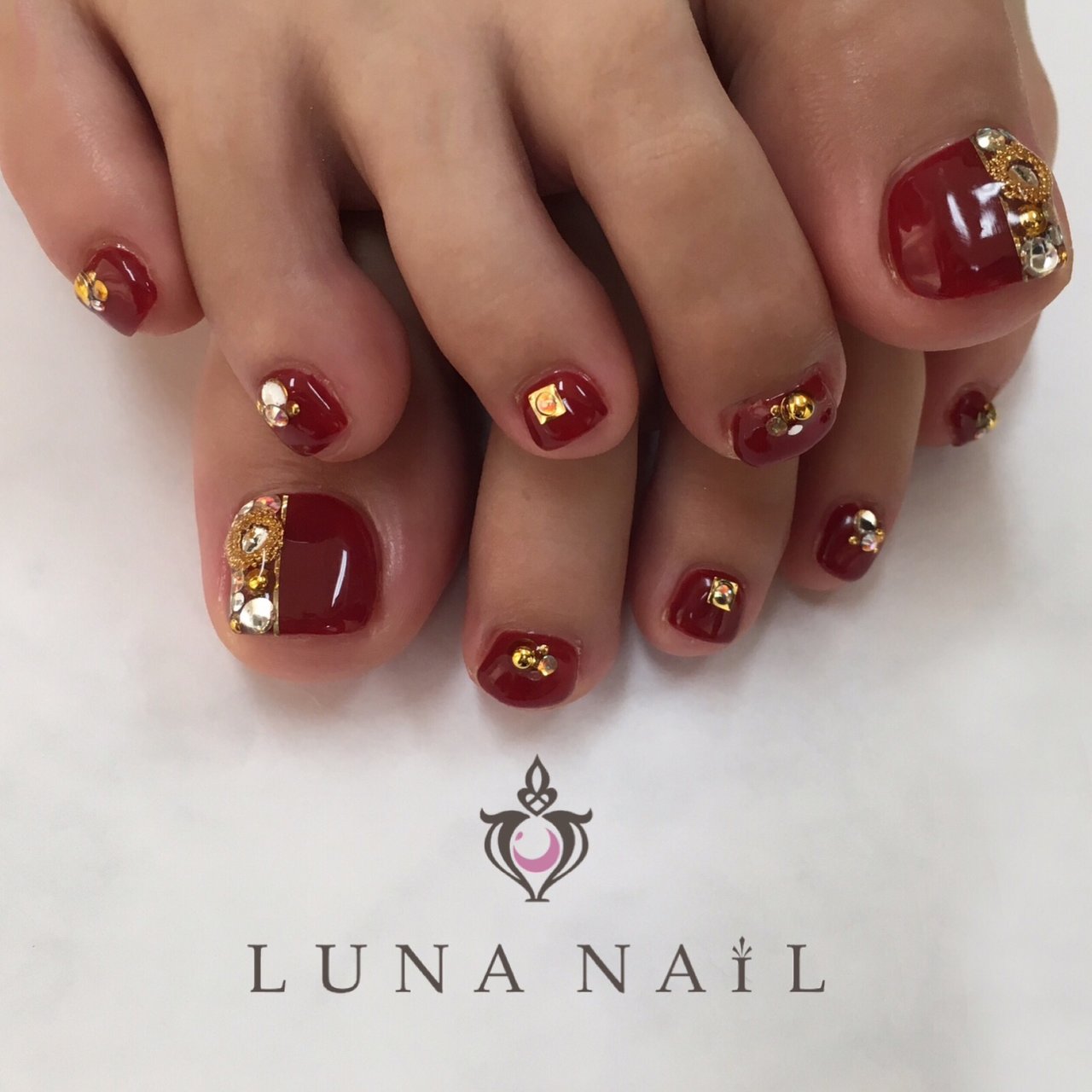 秋 冬 クリスマス パーティー フット Luna Nail のネイルデザイン No ネイルブック