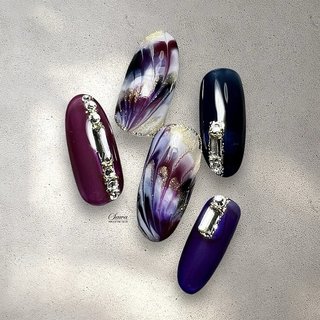 ピーコック/ニュアンス/ネイビーのネイルデザイン｜ネイルブック 