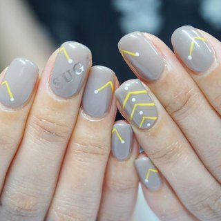 2024年】新着順｜個性派/イエロー/グレーのネイルデザイン｜ネイルブック 