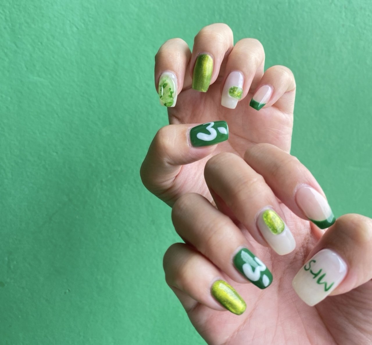 グリーン - GIAのネイルデザイン[No.9042928]｜ネイルブック