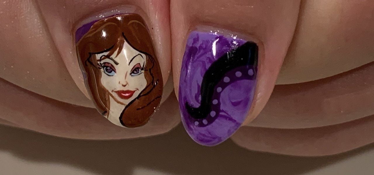 ハロウィン/ハンド/痛ネイル/個性派/オーバル - ぽ。のネイルデザイン