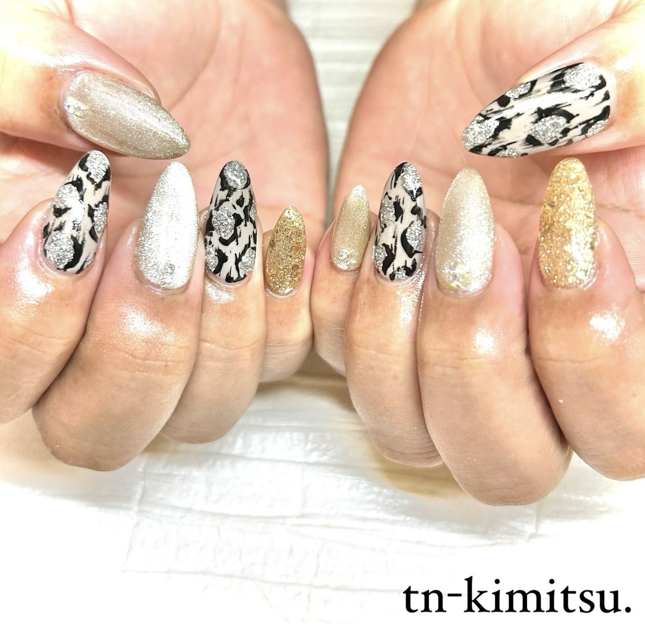 ジェルネイル69個、他ミラーパウダー、マグネットネイル、クレンザー類/プロ商材 nailshop-trust_magnet-powder