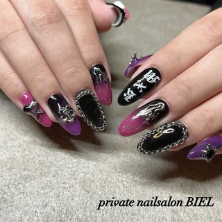 痛ネイルチップ 量産型 ワンホンネイル 地雷系 派手ネイル ゴテゴテ