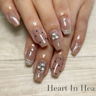 ドット(水玉)/#Vカットストーンのネイルデザイン｜ネイルブック 