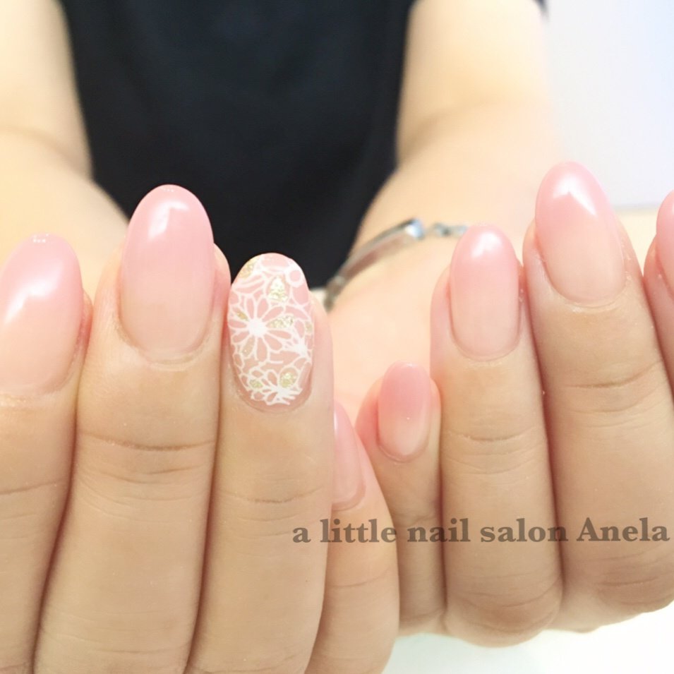 秋 オールシーズン オフィス 女子会 ハンド A Little Nail Salon Anelaのネイルデザイン No ネイル ブック