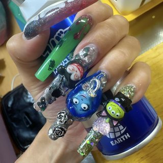 #セルフネイル #マイネイルチェンジ #ハロウィン#コープスブライド #バンパイアテディ#リトルグリーンメン #秋 #ハンド #ラメ #マグネット #アイシング #ロング #スクエア #レッド #グリーン #シルバー #スカルプチュア #セルフネイル #ayachance69 #ネイルブック