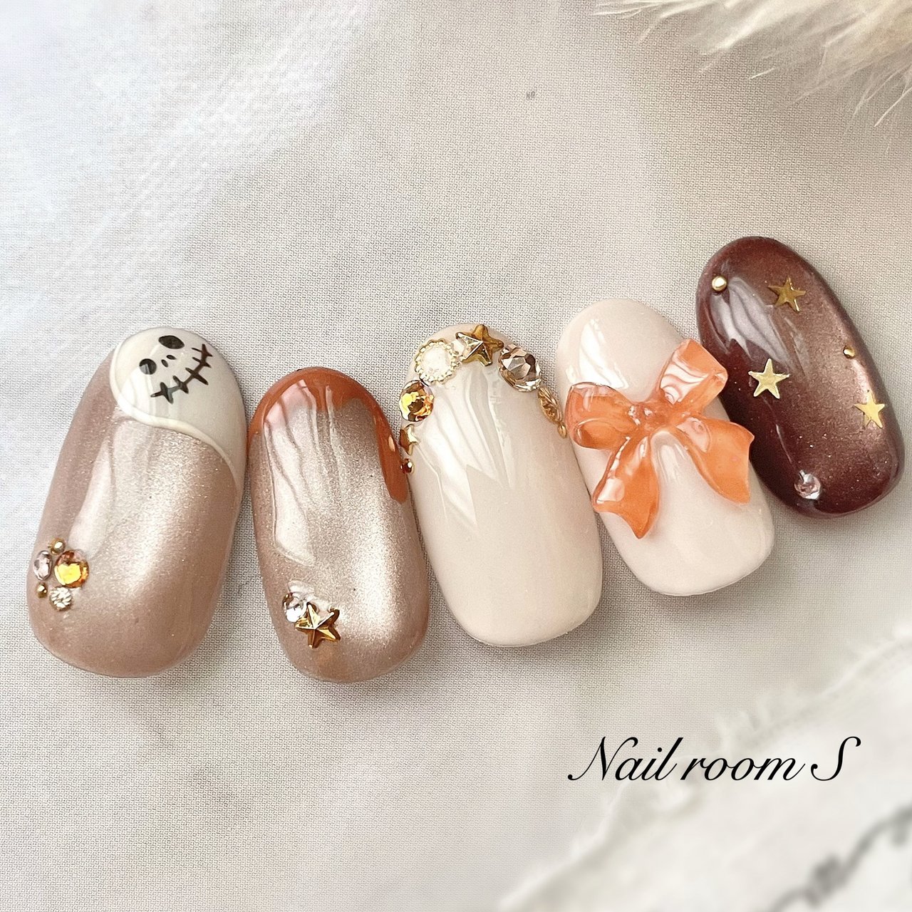No.339 ネイルチップ　オレンジ　キラキラ　ちゅるん　星　秋　ハロウィン No.339 Halloween pumpkin / ネイルチップ ネイル ジェルネイル