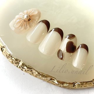 ぷっくりフラワーのネイルデザイン｜ネイルブック 