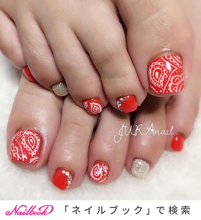 ペイズリー柄フットネイルのネイルデザイン ネイルブック