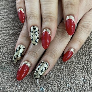 2024年】新着順｜レオパード(ヒョウ柄)/逆フレンチのネイルデザイン  