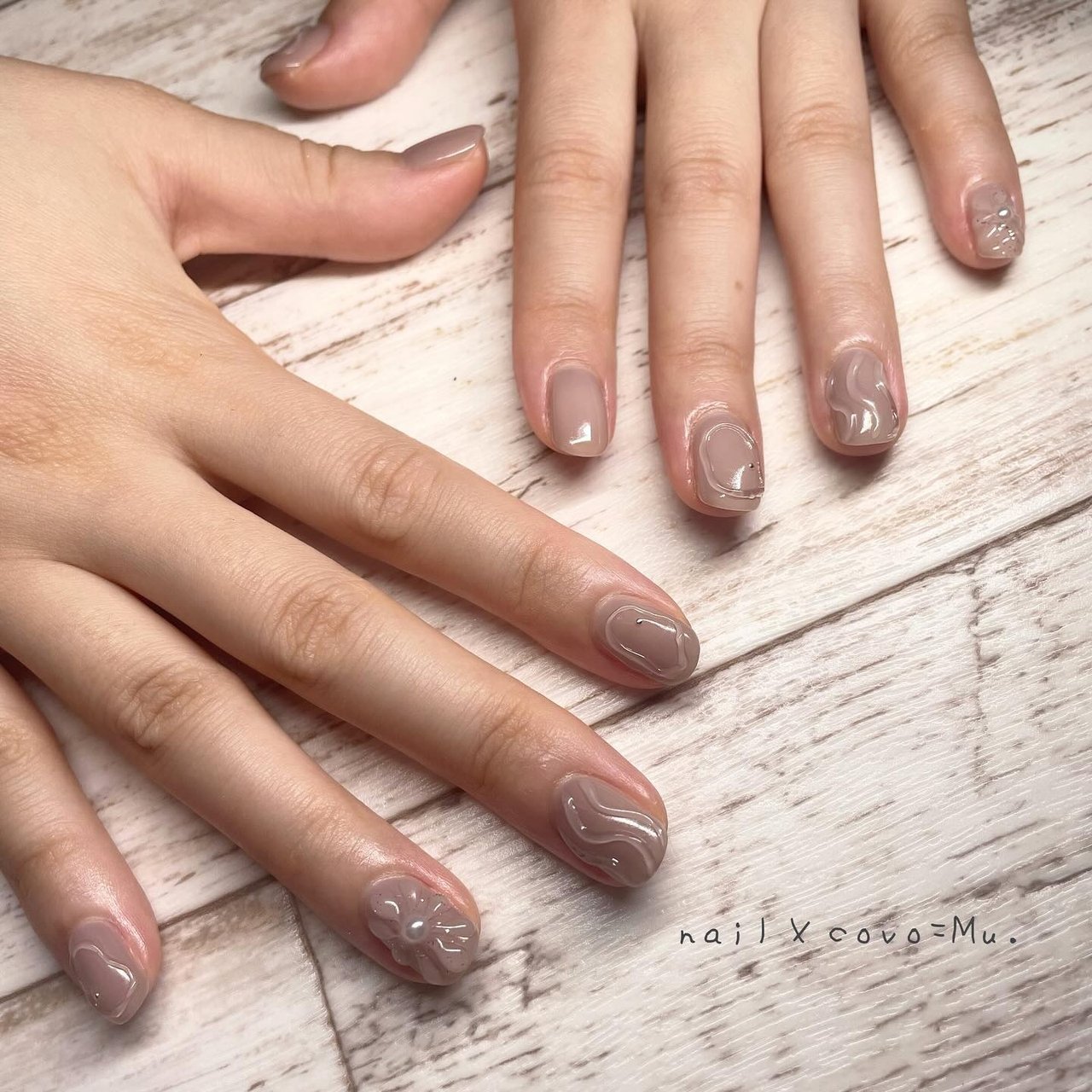 15 голые 秋/成人式/オフィス/推し活/ハンド - nail×covo=Mu.のネイルデザイン[No.9072265]｜ネイルブック