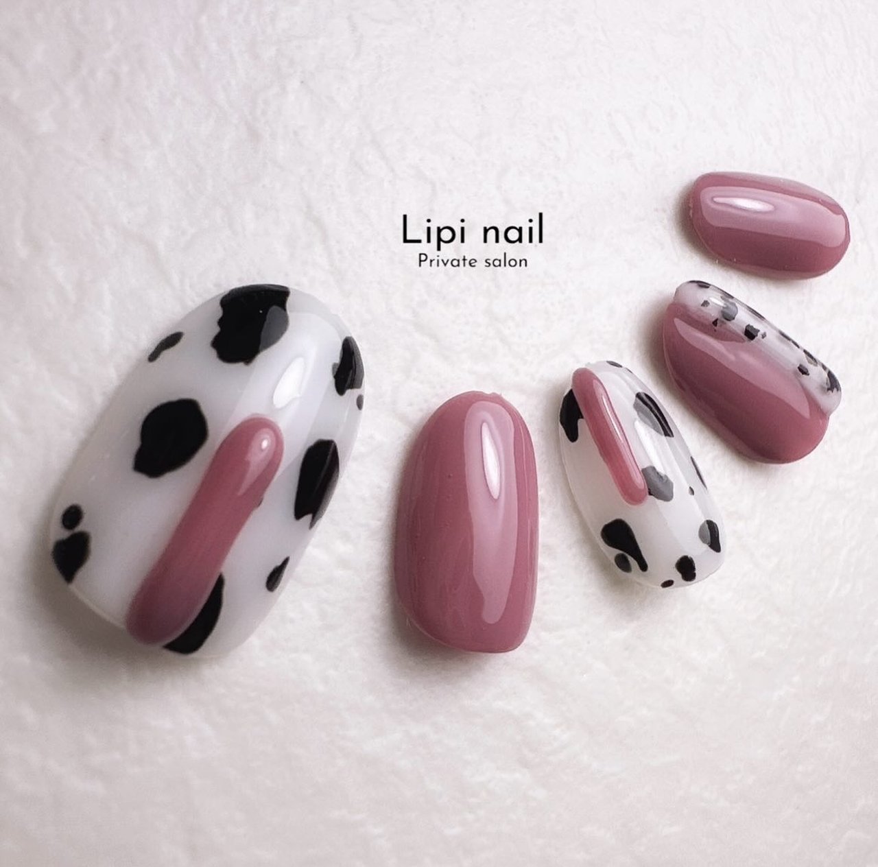 秋/ぷっくり/個性派/ピンク - lipi.nail_tomoのネイルデザイン[No