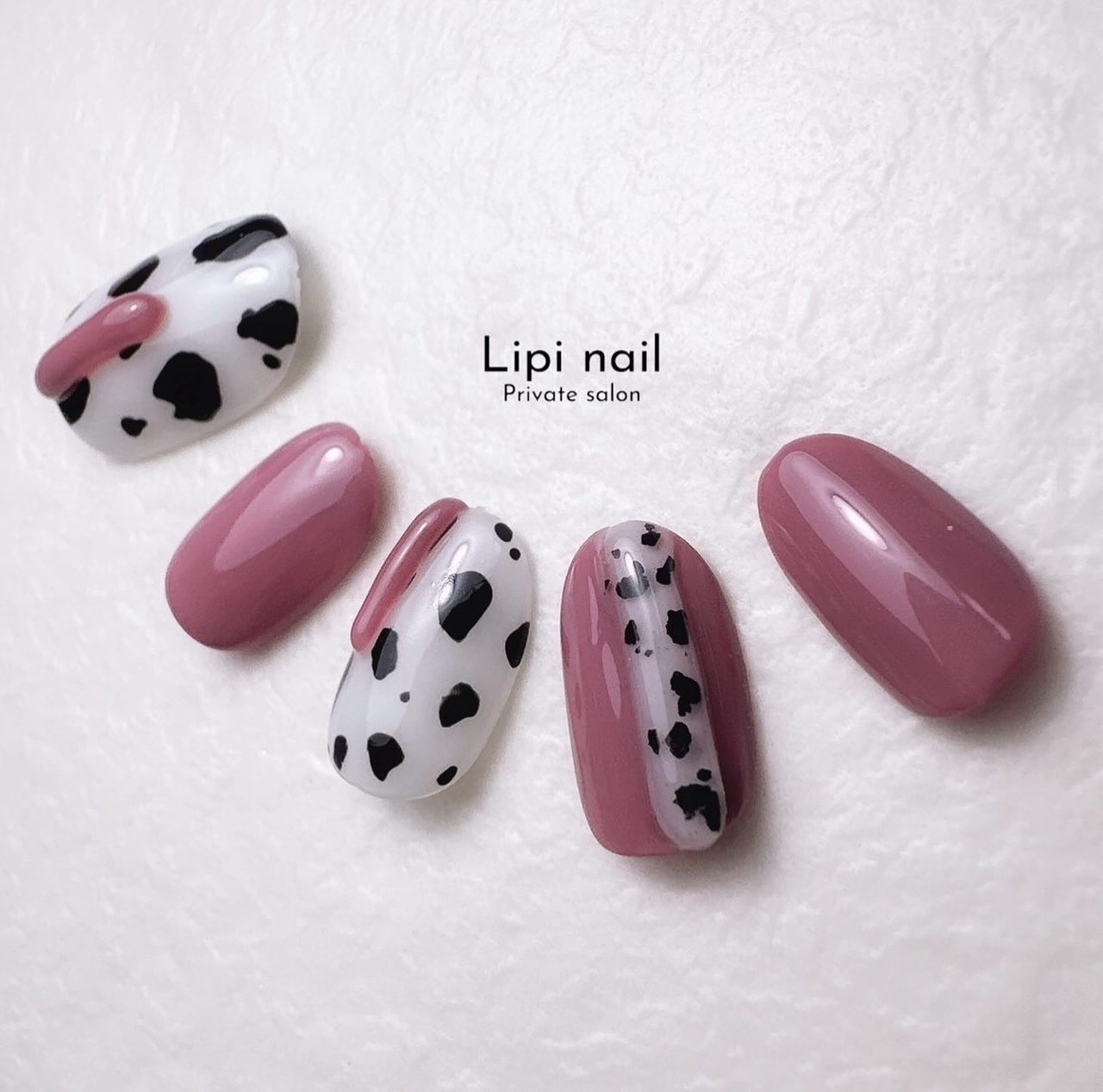 ダルメシアンピンク ネイルチップ ダルメシアンピンク ネイルチップ