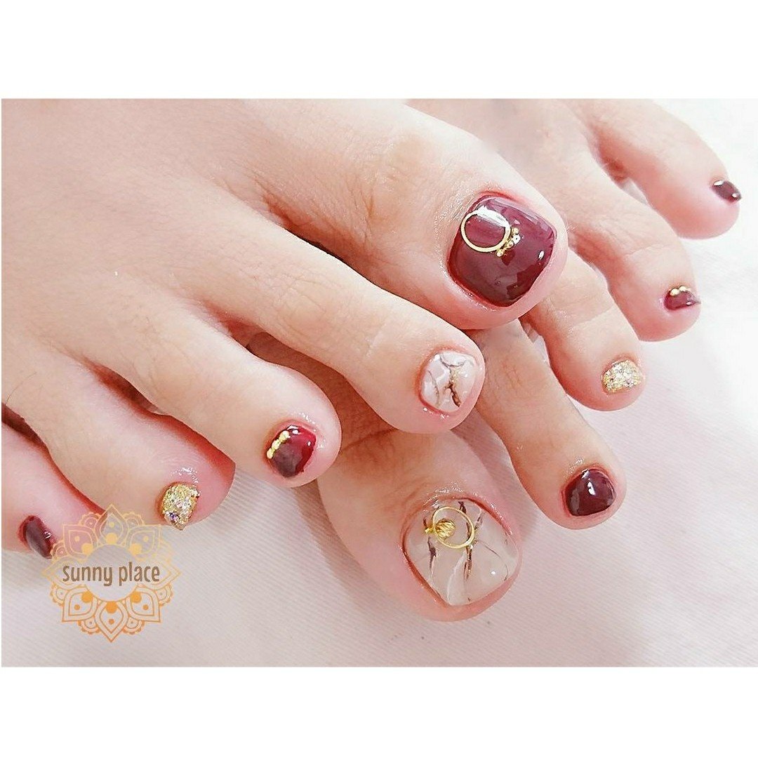 秋 冬 フット 大理石 ベージュ 入間市 Sunnyplace Nailのネイルデザイン No 2507249 ネイルブック