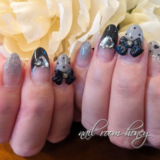 ブラック(黒)/＃ガーリーのネイルデザイン｜ネイルブック 