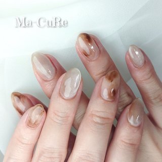 ホワイト(白)/うるうるネイルのネイルデザイン｜ネイルブック 