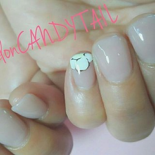 #ヌーディーカラー #ショートスクエア
#キャンディテール 
#CANDYTAIL
#秦野ネイルサロン
#定額デザインA
￥4860
 #オールシーズン #パーティー #ハンド #フラワー #ショート #ベージュ #ピンク #ジェルネイル #お客様 #nailsaloncandytail #ネイルブック
