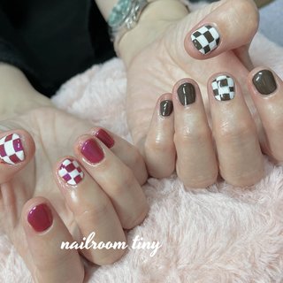 #ワンカラー#市松模様 #ピンク#ブラウン #ハンド #ワンカラー #ホワイト #ピンク #ブラウン #1218i #ネイルブック