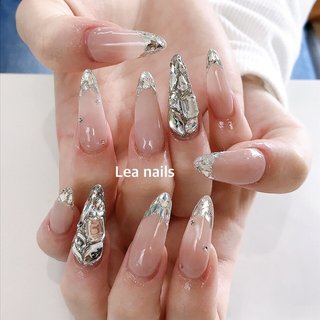 ネイルチップ ワンホン ガラスフレンチ ビジュー