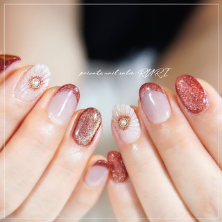 秋/マグネット/ぷっくりフラワーのネイルデザイン｜ネイルブック 