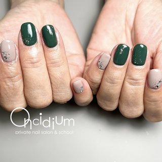 こっくりカラーのネイルデザイン｜ネイルブック 