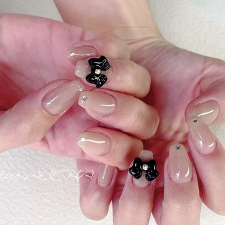 ☆A-405☆ネイルチップ ダークブラウンのぷっくりフラワーネイル  