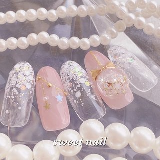 ておさん様✾ネイルチップ　クリスマス 雪 結晶 冬 スノードーム サンタ ネイルチップ ショートスクエア クリスマス 雪の結晶