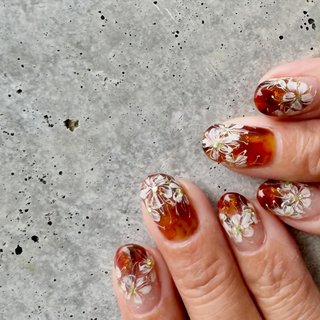 フラワー/べっ甲のネイルデザイン｜ネイルブック 